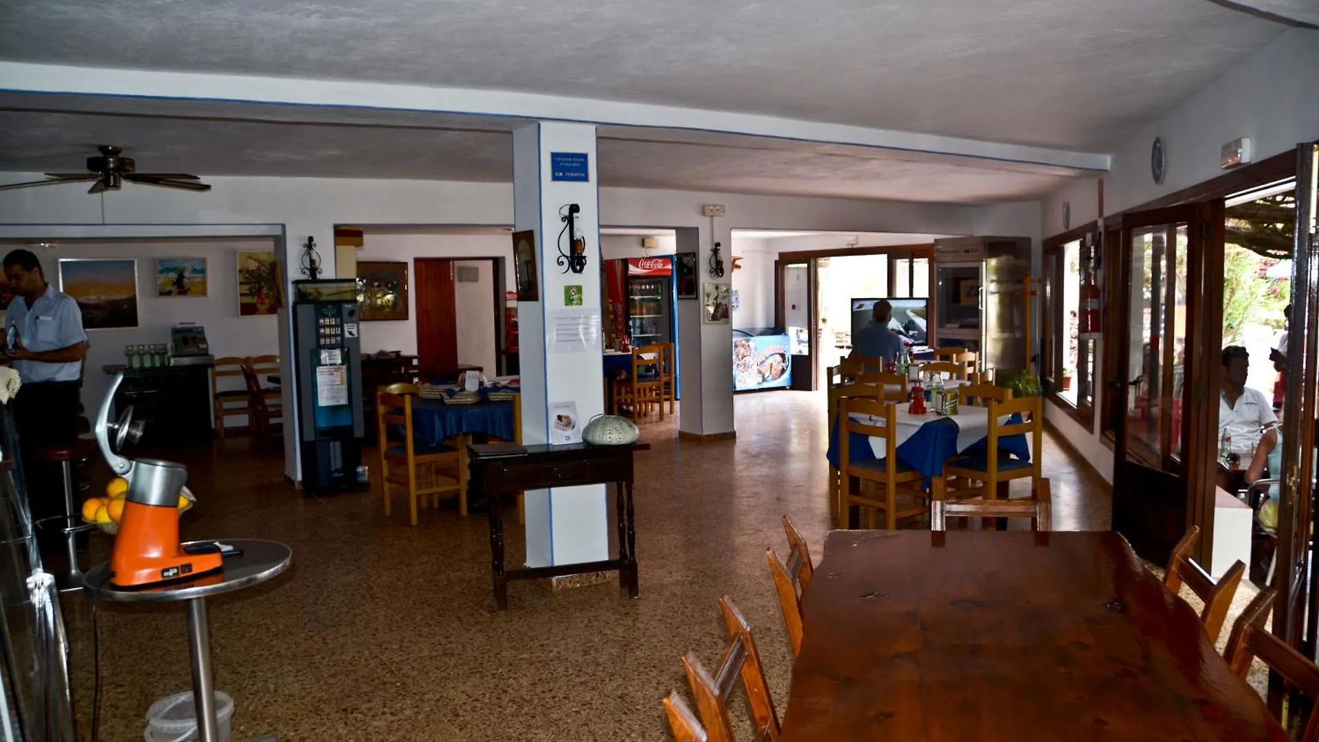Gasthuis Hostal Alocs Playa DPlaya Des Figueral